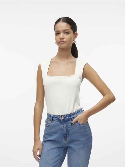 SZÖGLETES NYAKÚ TOP 