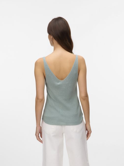 V-NYAKÚ BORDÁZOTT TOP 