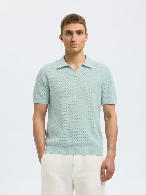 STRUKTÚRÁLT KÖTÖTT GALLÉROS PÓLÓ 