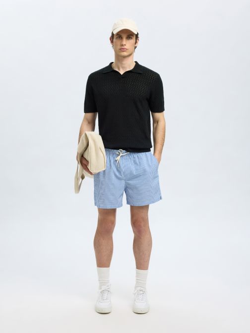 STRUKTÚRÁLT KÖTÖTT GALLÉROS PÓLÓ