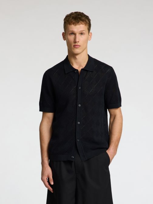 STRUKTÚRÁLT KÖTÖTT GALLÉROS PÓLÓ 