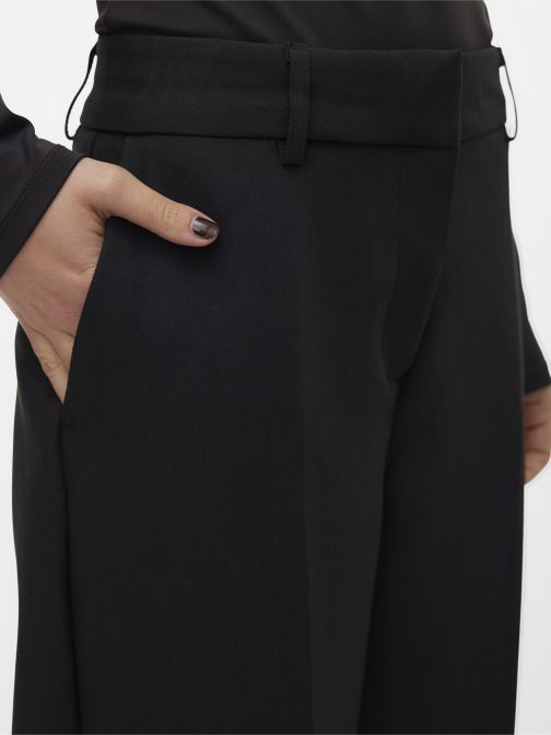 EGYENESSZÁRÚ NADRÁG 